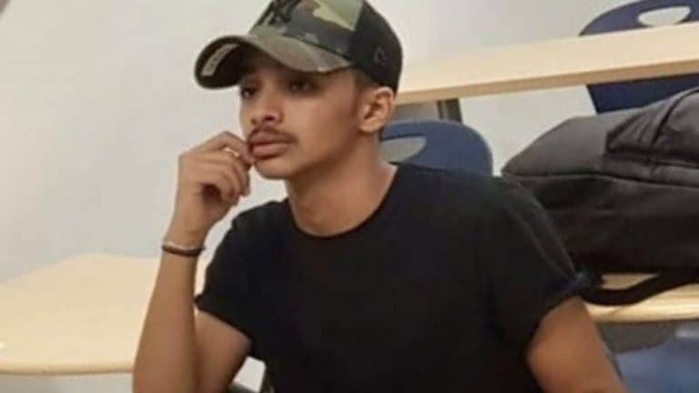 ” وُجِدَ مشنوقاً على مروحة السّقف”.. والد المبتعث السعودي المتوفي بكاليفورنيا يفجّر هذه المفاجأة قبيل موته! | القصة الكاملة المبتعث السعودي بندر البارقي watanserb.com