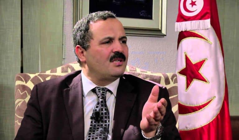 عبد اللطيف المكي watanserb.com