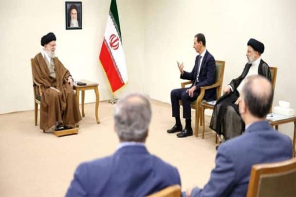 سليماني يكشف كواليس اجتماع الأسد بخامنئي | القصة الكاملة اجتماع الأسد بخامنئي watanserb.com