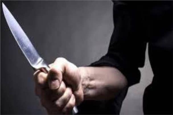 ابن يقتل أمه watanserb.com