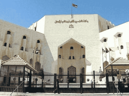 تبرئة طبيب نسائية وتوليد watanserb.com