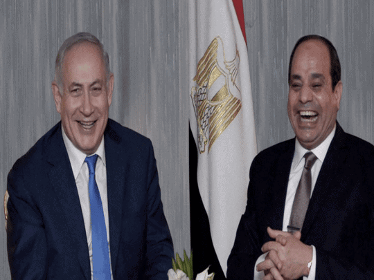 هآرتس: تل أبيب ليست القاهرة.. ونتنياهو لا ينبغي له تقليد السيسي رغم أنه شقيق وأخ لنا | القصة الكاملة نتنياهو و السيسي watanserb.com