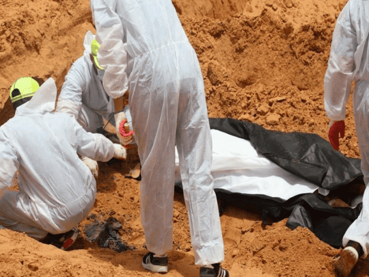 مستشفى ليبي يستقبل عشرات الجثث لجنود حفتر ومصادر تكشف تفاصيل “سحق” جنرال الإمارات | القصة الكاملة جثث لجنود حفتر watanserb.com