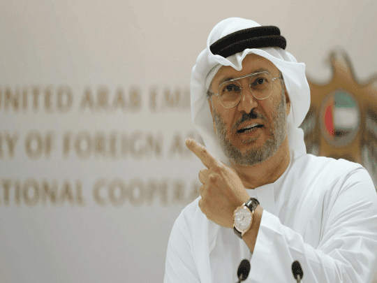 مسؤول قطري يُلجم أنور قرقاش بعد تطاوله على قطر: صدمه برده عندما زعم خروج الدوحة من المنظومة العربية | القصة الكاملة تطاول على قطر watanserb.com