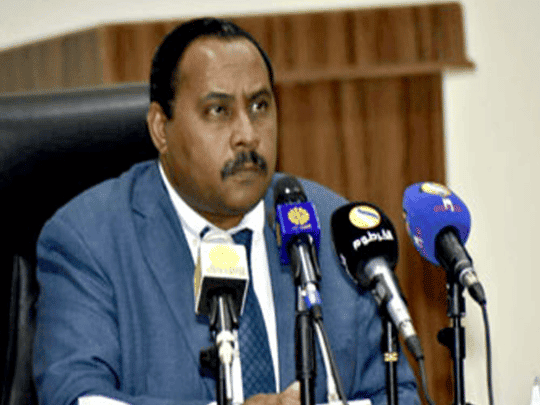 وزير الإعلام حسن طرحه watanserb.com