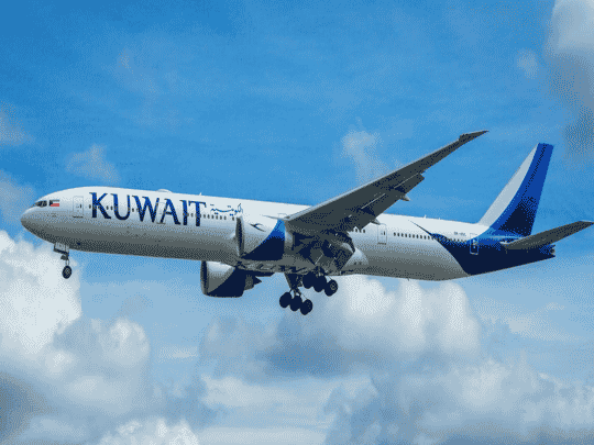 كتلة ثلجية في سماء لبنان watanserb.com