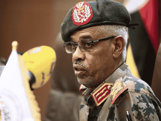 وزير الدفاع السوداني watanserb.com