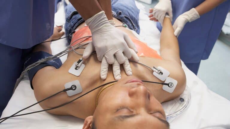 غيبوبة watanserb.com