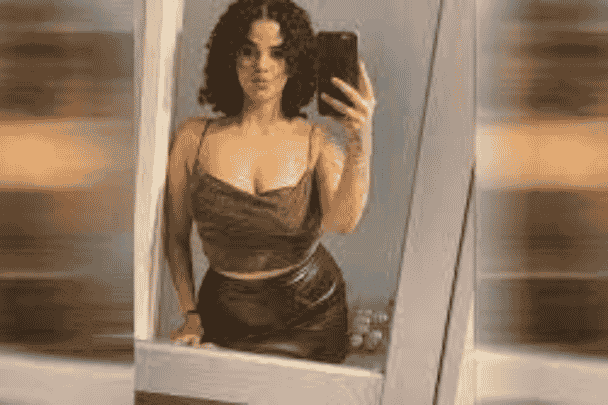 السعودية الهاربة رهف القنون تشعل المواقع بصور قمة في الجرأة! رهف القنون watanserb.com