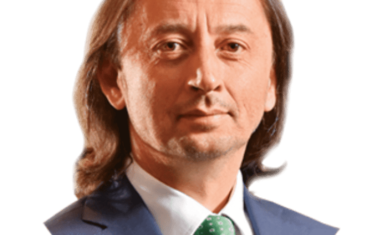 الكاتب التركي إبراهيم قراغول watanserb.com