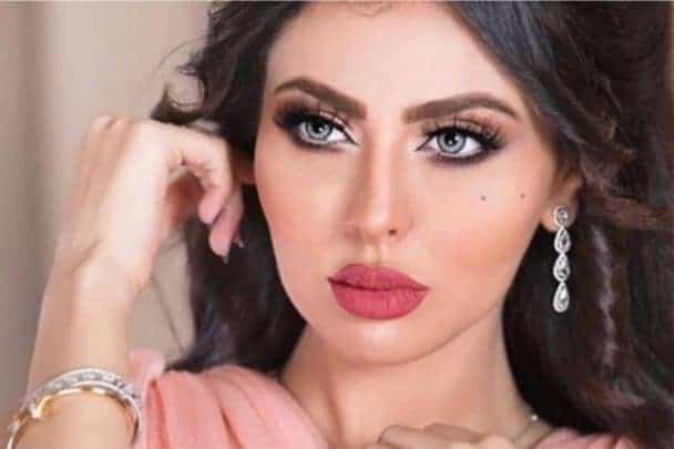 الفنانة الكويتية بيبي أحمد watanserb.com