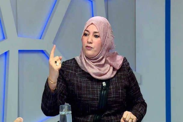 الجزائرية نعيمة صالحي watanserb.com