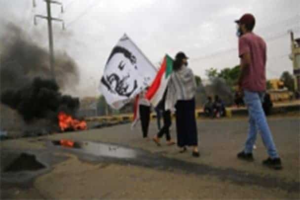 قتلى مجزرة القيادة العامة وجرحى خلال فض اعتصام الخرطوم | القصة الكاملة قتلى مجزرة القيادة العامة watanserb.com