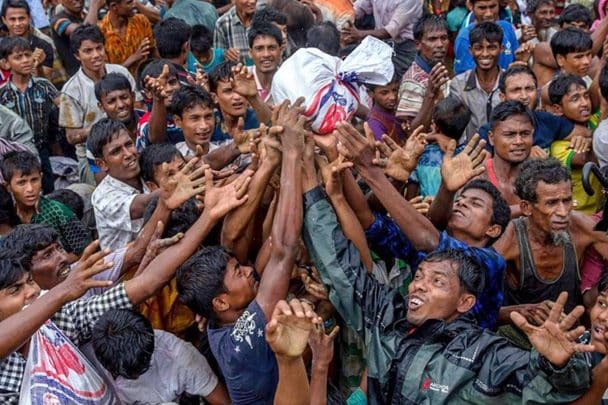 تعذيب مسلمي الروهينغا watanserb.com