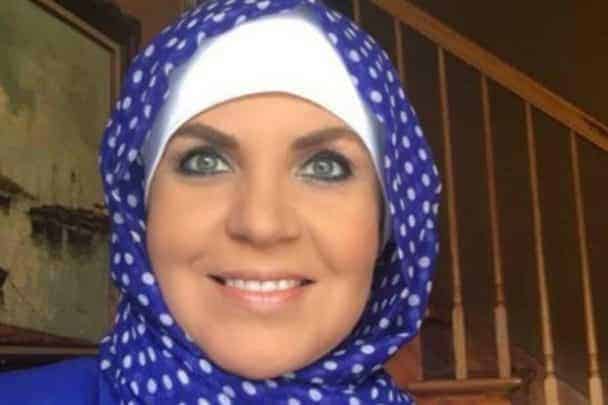 آيات عرابي watanserb.com