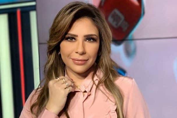 مذيعة “العربية” تتطاول على الكويتيين وتستهزئ بهم.. الحكومة الكويتية تتدخل وتُنذر المذيعة والقناة (شاهد) | القصة الكاملة سارة الدندراوي watanserb.com