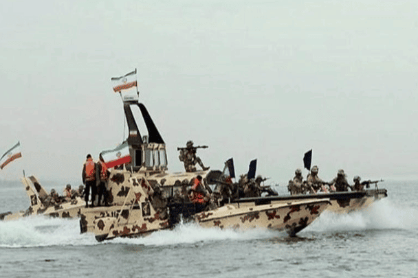 خليج عُمان والحرس الثوري watanserb.com