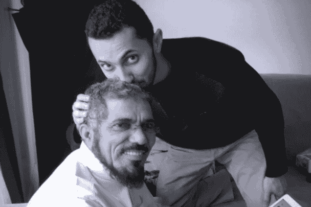 نجل سلمان العودة يكشف تفاصيل نقل والده المفاجئ إلى الرياض دون ترتيبات مسبقة أو محاكمة نجل سلمان العودة watanserb.com