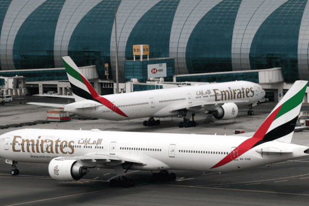 #مقاطعة_طيران_الإمارات يتصدر تويتر.. اليمنيون ردوا الصاع لعيال زايد وخسائر فادحة لشركات الطيران الإماراتية | القصة الكاملة مقاطعة طيران الإمارات watanserb.com