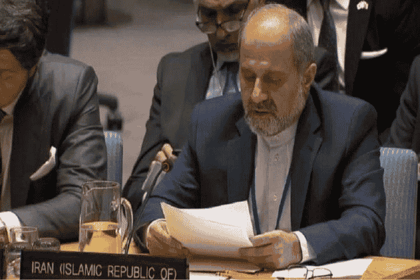 إيراني يهزئ وزير خارجية المملكة watanserb.com