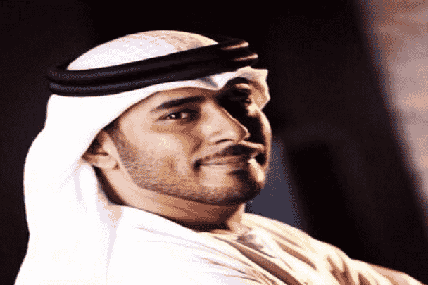 كاتب إماراتي يسب السلطنة watanserb.com