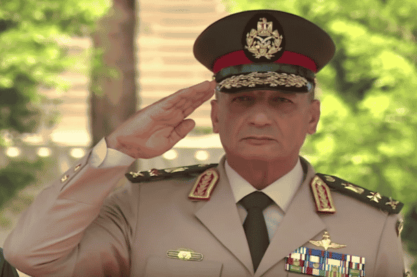 ظهور مفاجئ لوزير الدفاع المصري watanserb.com