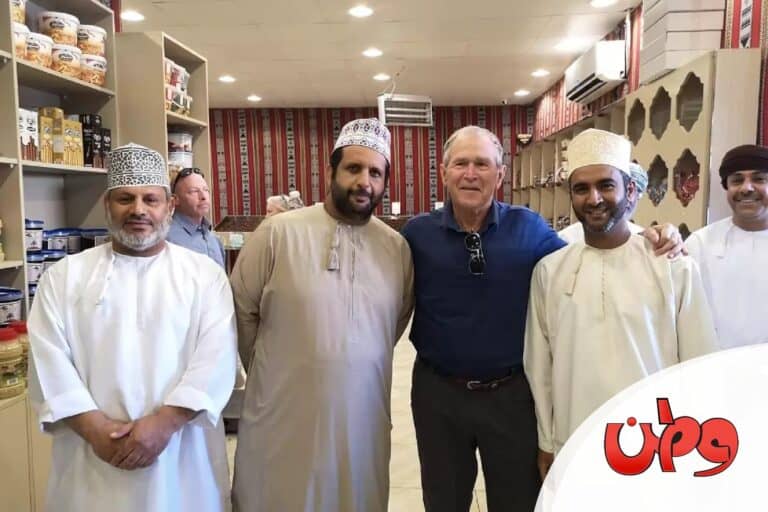 عمانيون حلوى السيفي watanserb.com