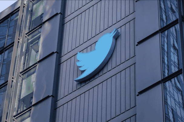 عباس المسكري مكتب تويتر watanserb.com