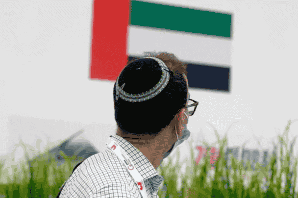 ضباط إسرائيليين في الإمارات watanserb.com