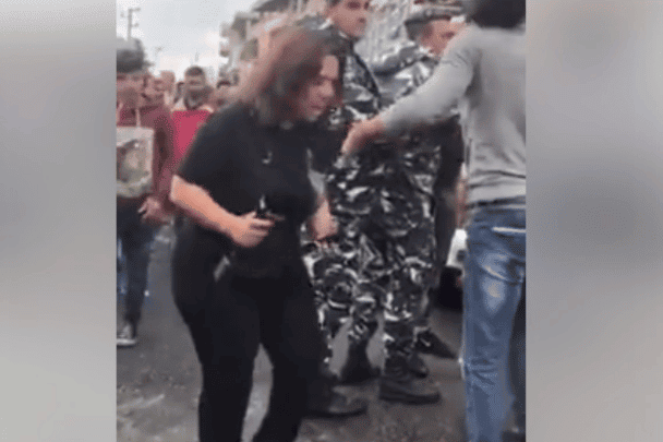 مراسلة لبنانية تسب الذات الإلهية watanserb.com