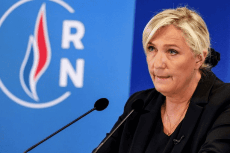 تحقيق يكشف دعم الإمارات المالي لحزب فرنسي معادٍ للمسلمين خلال أزمة عام 2017 مارين لوبان watanserb.com