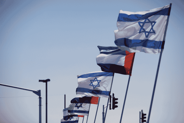 الإمارات تستعين بضباط إسرائيليين سابقين لملاحقة صحفيين ونشطاء حقوق إنسان الإمارات ضباط استخبارات إسرائيليين watanserb.com