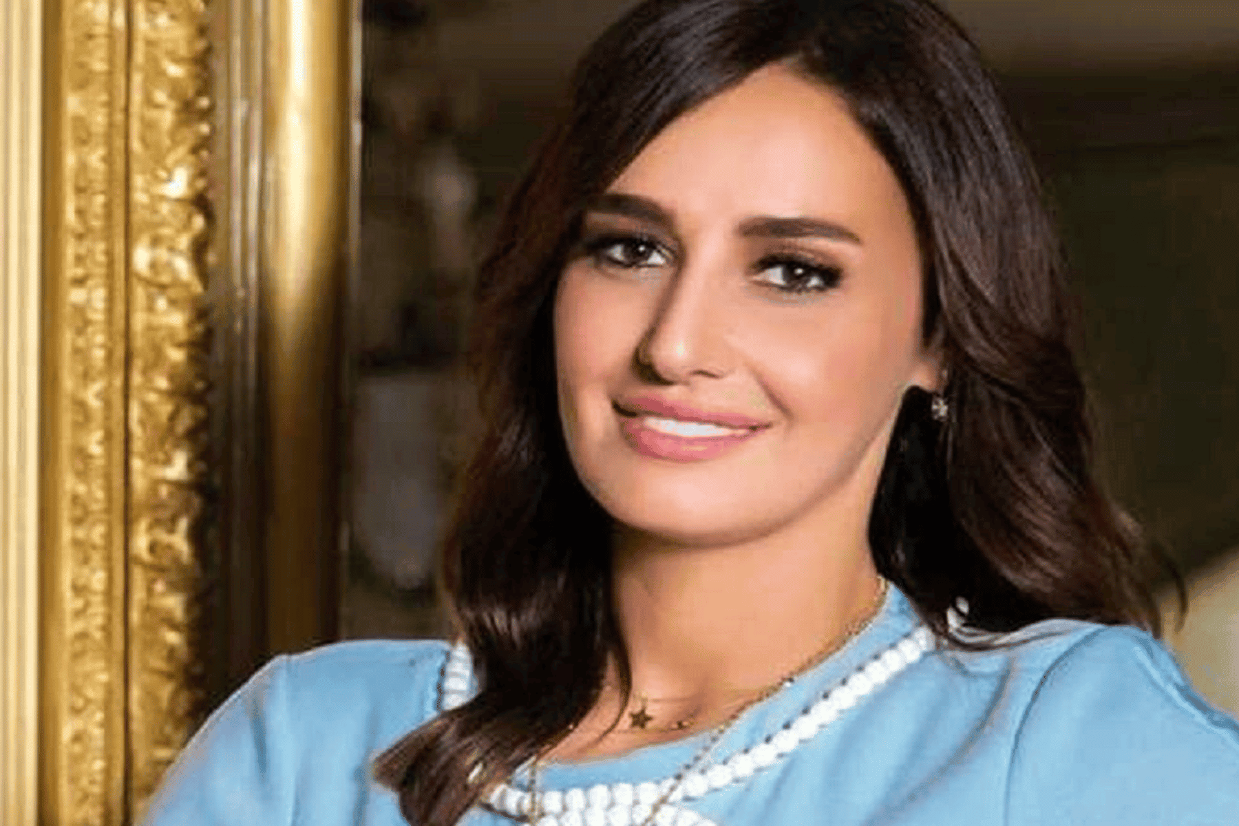 حلا شيحة ولبلبة وهنا الزاهد يرقصن على “ما بلاش نتكلم في الماضي” ويثرن غضباً واسعاً | القصة الكاملة حلا شيحة ولبلبة وهنا الزاهد watanserb.com