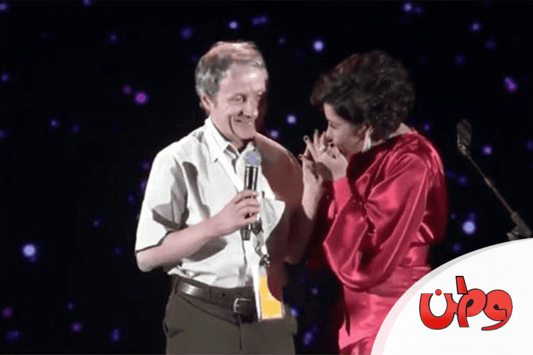 قالت له “جوزي هيموتك”.. من هو الشخص الذي يُلاحق شيرين حتّى في موسم الرياض؟ | القصة الكاملة حفل شيرين في الرياض watanserb.com