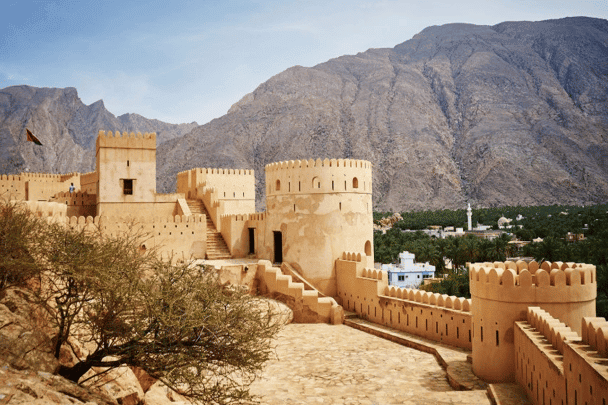 التائهين بالأرض وسلطنة عمان watanserb.com