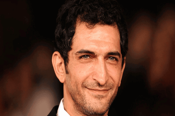 الفنان عمرو واكد watanserb.com