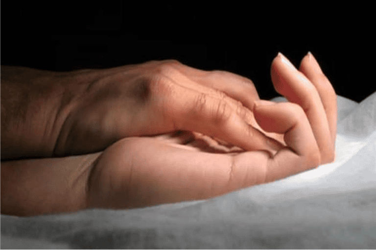 وفاة سعودي وخادمته watanserb.com