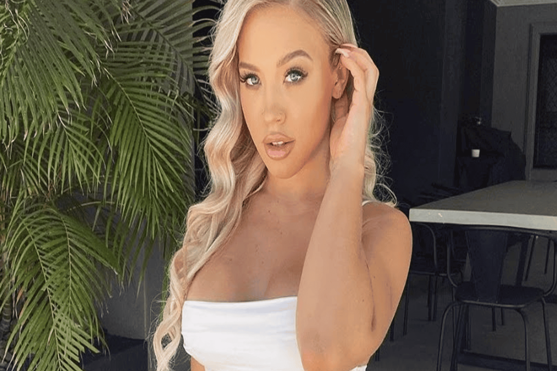 بعد اختراق حسابها.. نشر مقطع إباحي لنجمة شهيرة مدته ساعة إلا ربع لترد:”أنت مقرف” | القصة الكاملة فيديو إباحي لنجمة شهيرة watanserb.com