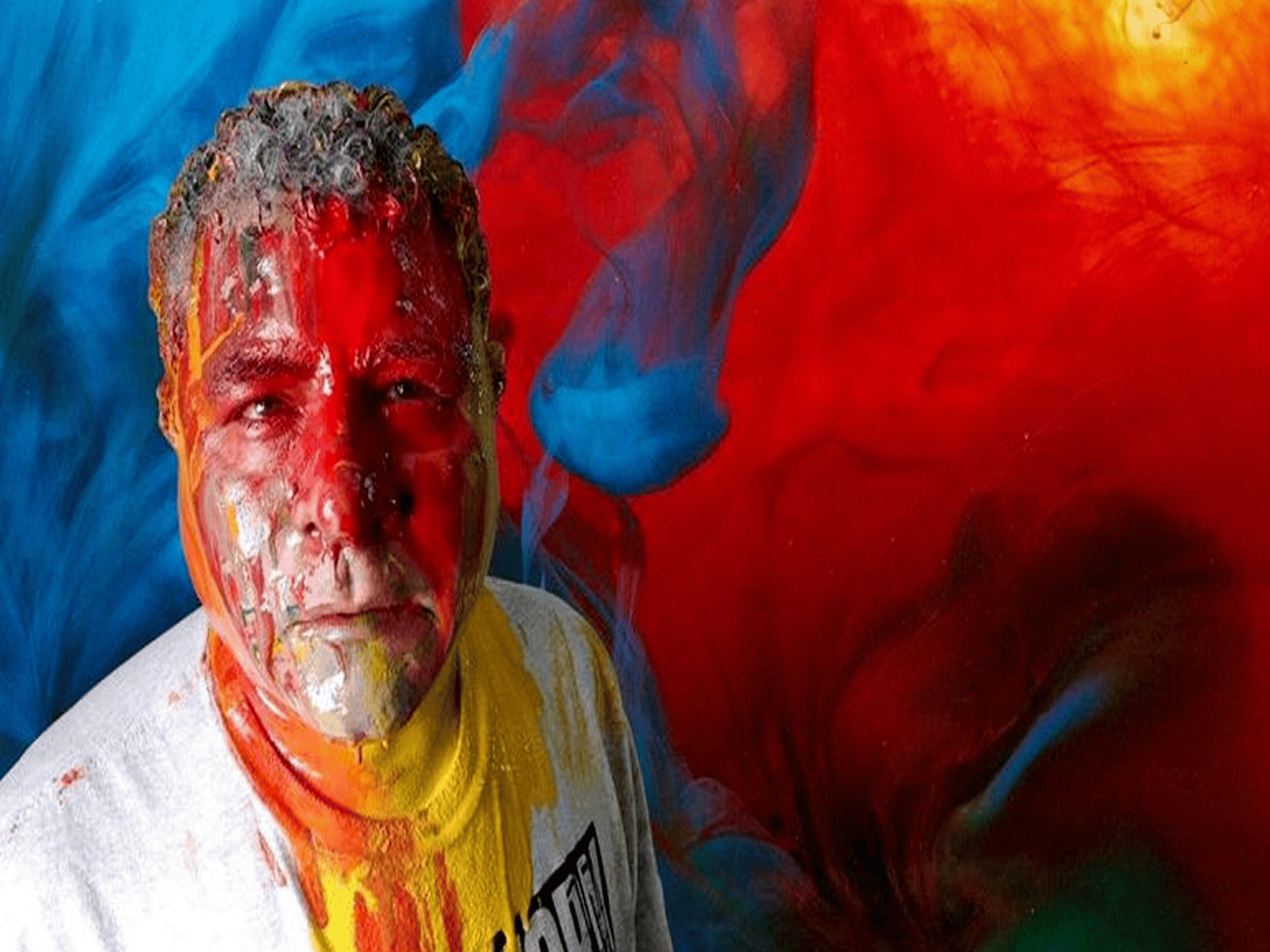 داخلية السيسي تتفنن في “البلطجة”..اعتداء وحشي بالضرب والطلاء على حقوقي مصري شهير يفجر موجة غضب | القصة الكاملة الاعتداء على جمال عيد watanserb.com