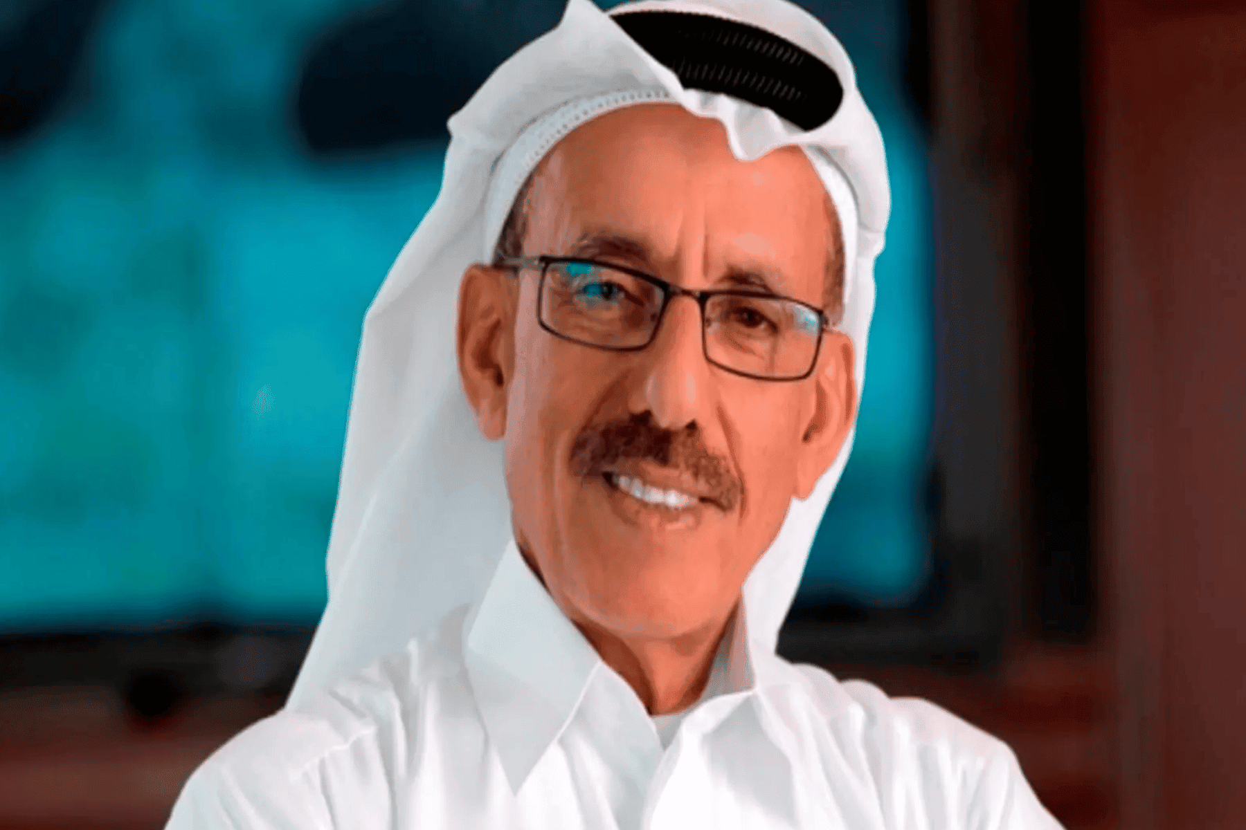 خلف الحبتور حاول شيطنة قمة كوالالمبور على خطى “حارس بارات دبي وبرميل البحرين” فجاءته التعليقات صادمة مُلجمة | القصة الكاملة قمة كوالالمبور watanserb.com