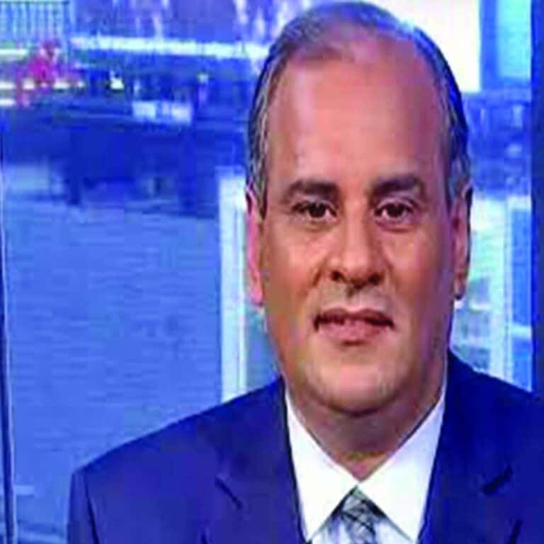 نصير العمري يشكك عن صحة السلطان قابوس watanserb.com