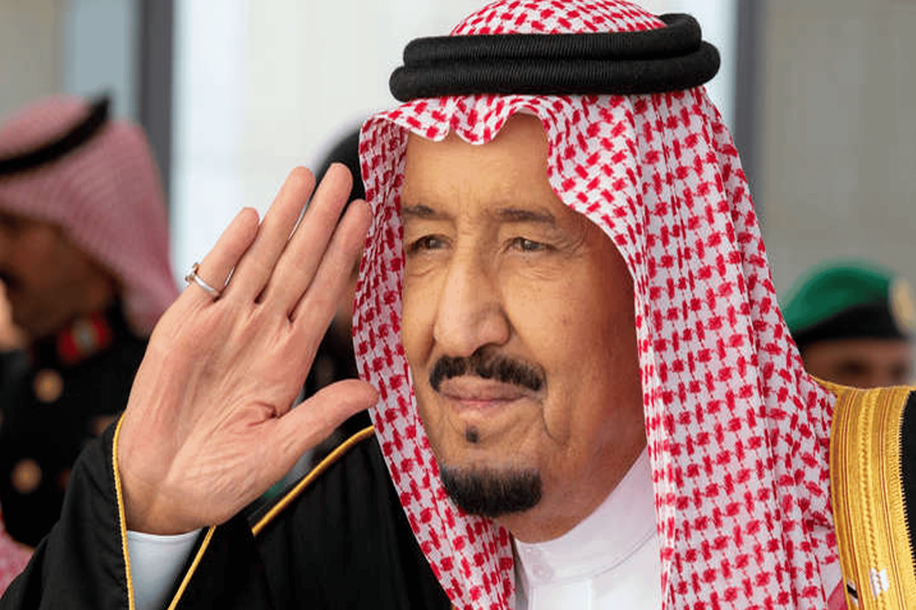 رسالة من الملك سلمان للسيسي تتعلق بجهود الوساطة لإنهاء الأزمة الخليجية رسالة الملك سلمان watanserb.com