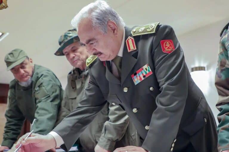 تفاصيل صادمة.. خليفة حفتر وعد إسرائيل بإقامة علاقات على أرفع مستوى تطبيع العلاقات مع اسرائيل watanserb.com