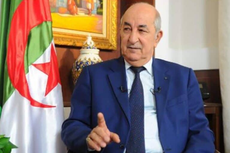 الرئيس الجزائري عبدالمجيد تبون يُشعل المواقع بتغريدة عن رياض محرز .. ماذا قال؟ النجم رياض محرز watanserb.com