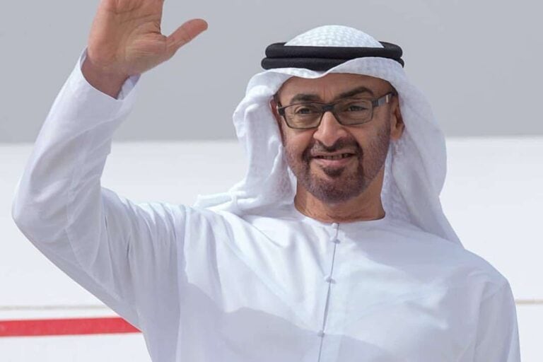 استيراد مدرعات ومعدات عسكرية watanserb.com