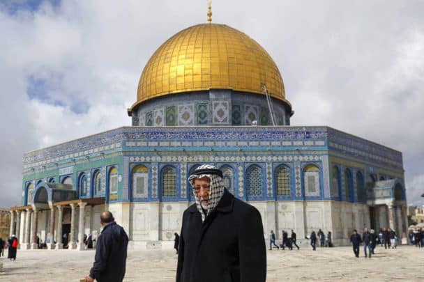 دول خليجية تبصم على صفقة القرن watanserb.com