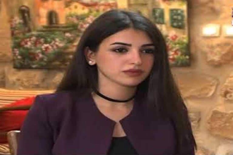 المراسلة راشيل الحسيني تظهر عليها أعراض كورونا وسقطت أرضا المراسلة راشيل الحسيني watanserb.com