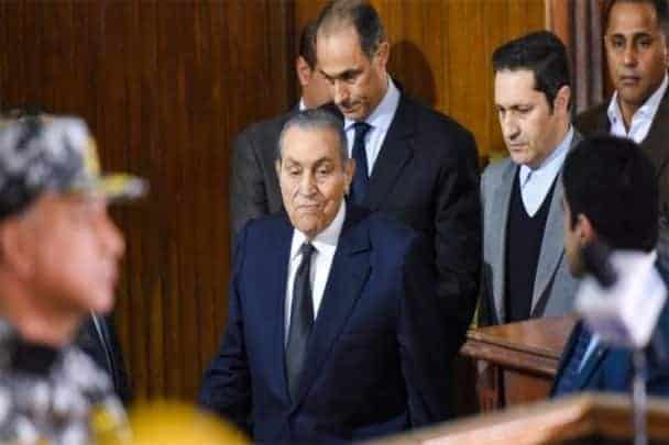 محامي أسرة حسني مبارك watanserb.com