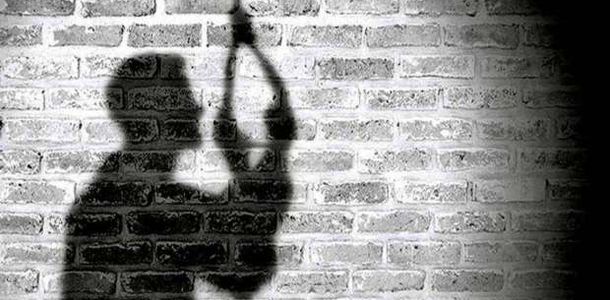 طالب في سلطنة عمان يُنهي حياته بطريقة مأساوية بسبب هذا الأمر طالب في سلطنة عمان watanserb.com