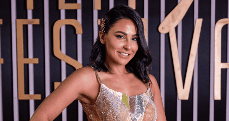 اعلان خاص بإحدى شركات الملابس الداخلية في مصر. watanserb.com